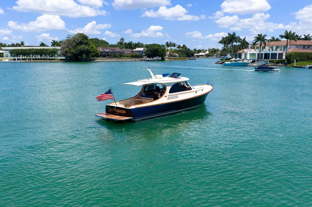 OLD FASHION 2020 Hinckley Picnic Boat 40 Yacht For Sale in Naples FL OLD FASHION 2020 Hinckley Picnic Boat 40 Yacht For Sale in Naples FL