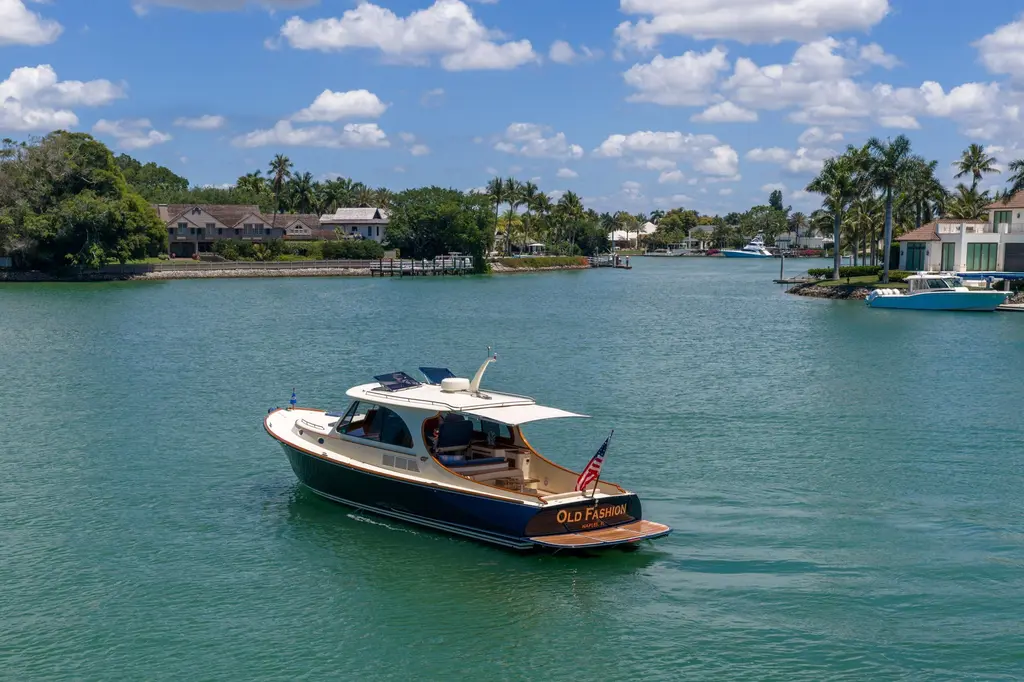 OLD FASHION 2020 Hinckley Picnic Boat 40 Yacht For Sale in Naples FL OLD FASHION 2020 Hinckley Picnic Boat 40 Yacht For Sale in Naples FL