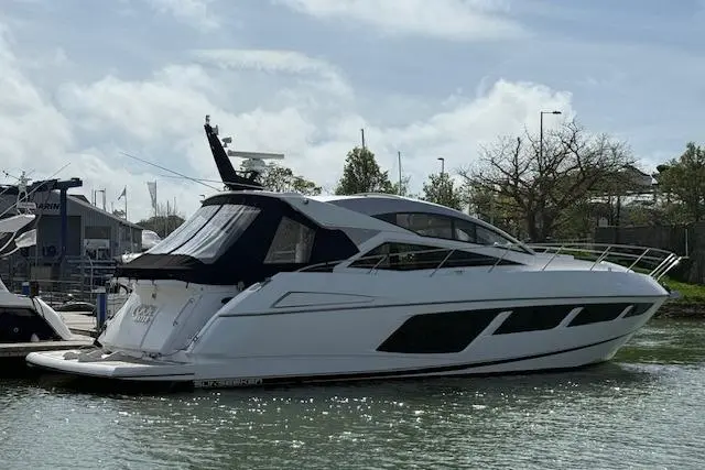 Cool Water 2016 Sunseeker Predator 57 Yacht For Sale in Southampton E19 Cool Water 2016 Sunseeker Predator 57 Yacht For Sale in Southampton E19