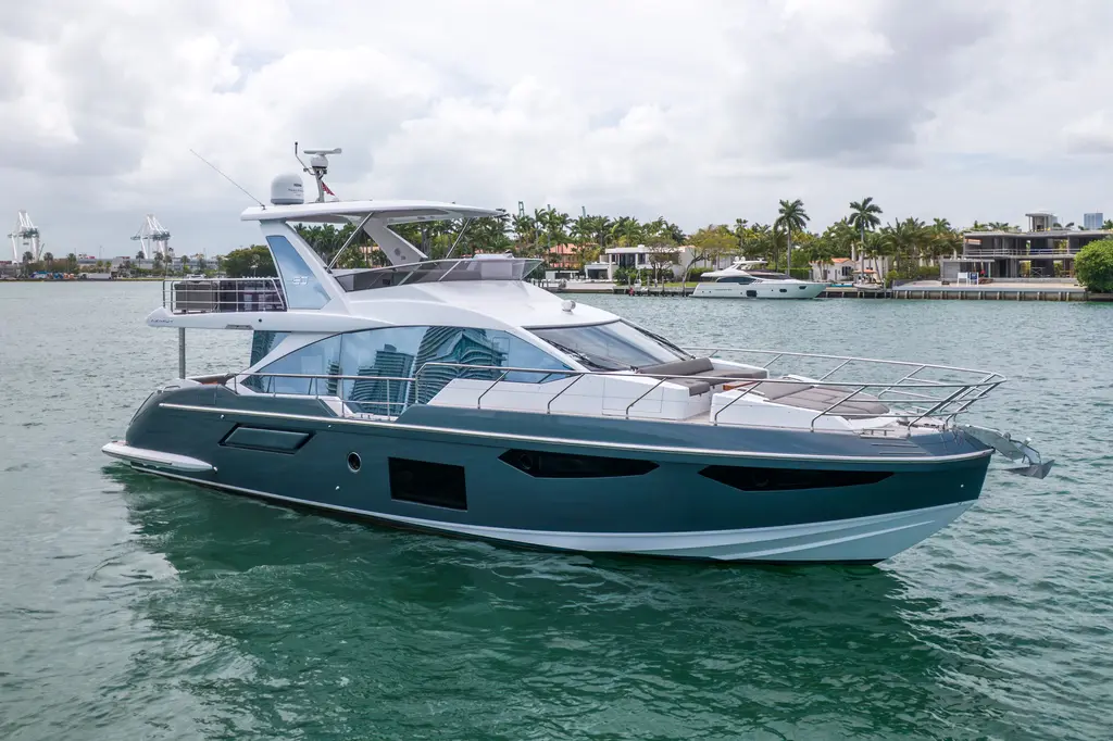 2023 azimut 60 fly geisha miami florida for sale