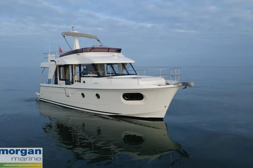Tuvi 2021 Beneteau Swift Trawler 41 Fly Yacht For Sale in Colchester E15 Tuvi 2021 Beneteau Swift Trawler 41 Fly Yacht For Sale in Colchester E15