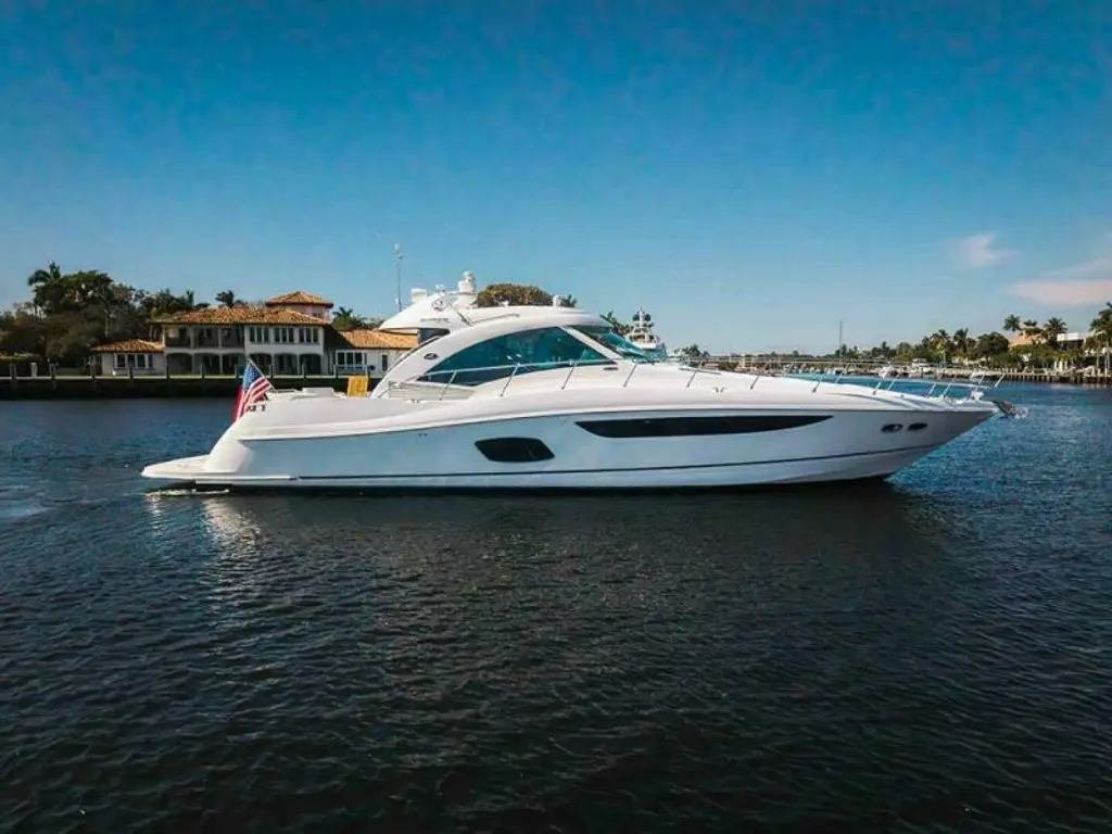 RECON ROYALE 2012 Sea Ray 610 Sundancer Yacht For Sale in Grand Rivers KY