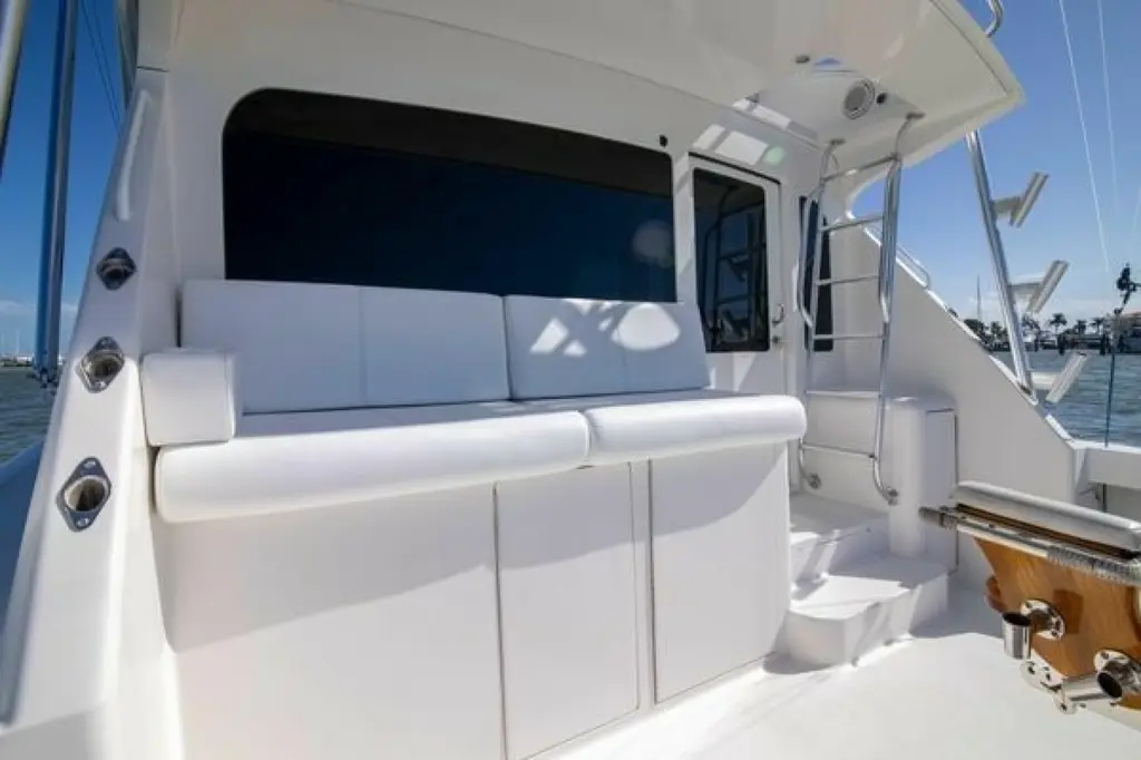 FIVE TOES 2007 Viking 52 Convertible Yacht For Sale in Niantic CT