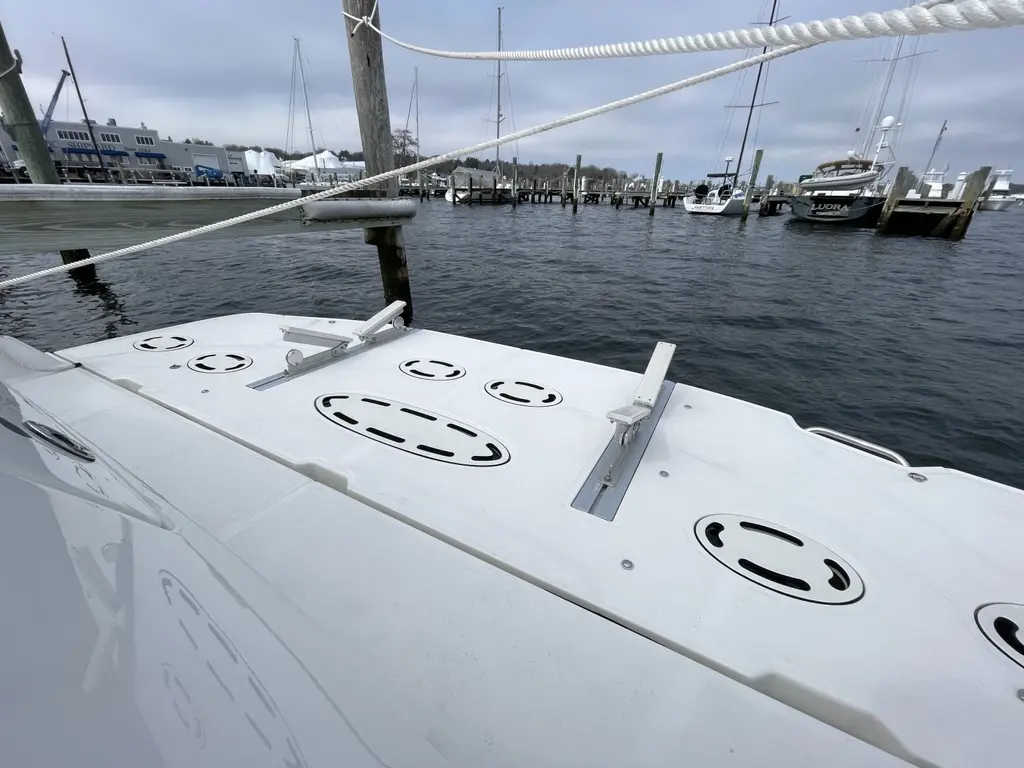 2008 Sea Ray 480 Sundancer Yacht For Sale in Greenwich CT 2008 Sea Ray 480 Sundancer Yacht For Sale in Greenwich CT