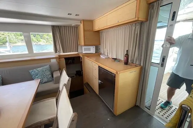 Sacre Bleu 2016 Lagoon 450 F Yacht For Sale in Edgewater MD Sacre Bleu 2016 Lagoon 450 F Yacht For Sale in Edgewater MD