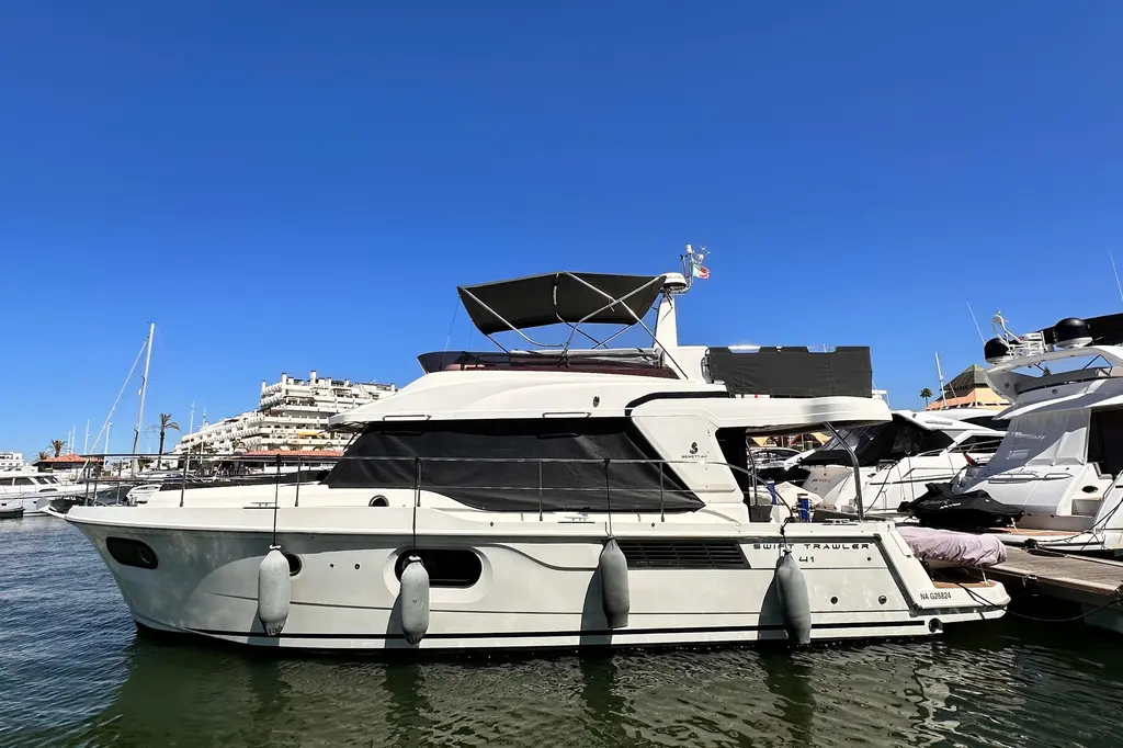 2021 Beneteau Swift Trawler 41 Fly Yacht For Sale in Vilamoura 2021 Beneteau Swift Trawler 41 Fly Yacht For Sale in Vilamoura