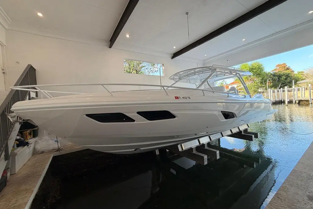NO NAME 2024 Intrepid 41 Valor Yacht For Sale in Coral Gables FL NO NAME 2024 Intrepid 41 Valor Yacht For Sale in Coral Gables FL