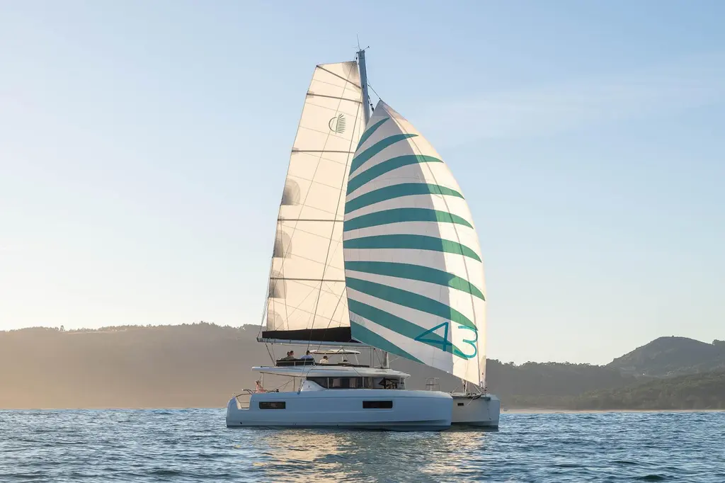 2026 Lagoon 43 Yacht For Sale in La Rochelle 17 2026 Lagoon 43 Yacht For Sale in La Rochelle 17