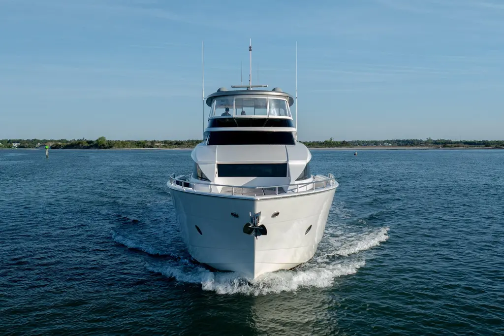 BLISS 2017 Hatteras M75 Panacera Yacht For Sale in Washington NC BLISS 2017 Hatteras M75 Panacera Yacht For Sale in Washington NC