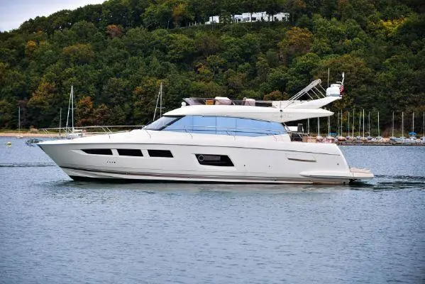 2014 Prestige 550 Yacht For Sale in Miami Beach FL 2014 Prestige 550 Yacht For Sale in Miami Beach FL