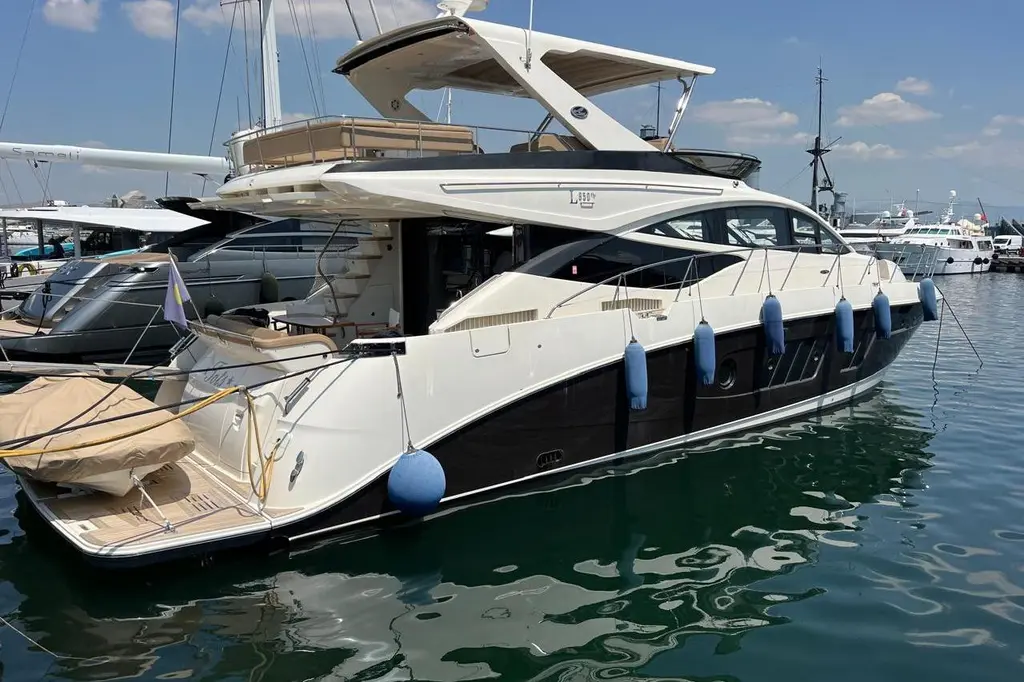 2016 Sea Ray L650 Fly Yacht For Sale in Istanbul 2016 Sea Ray L650 Fly Yacht For Sale in Istanbul