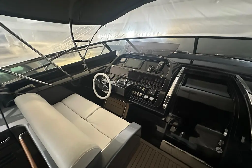 2005 Riva 52' Rivale Yacht For Sale in Fiumicino IT-RM 2005 Riva 52' Rivale Yacht For Sale in Fiumicino IT-RM