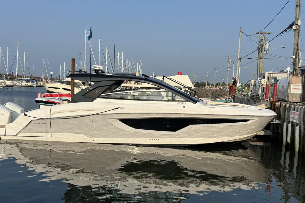 2024 cruisers yachts 42 gls ob sag harbor new york for sale