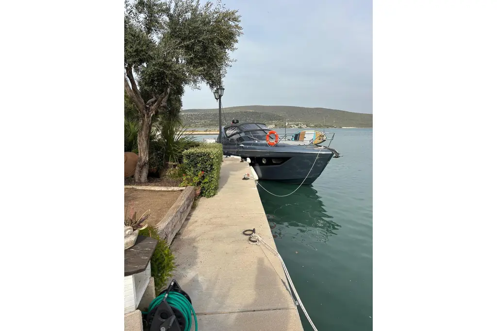 BERNUSH 2023 Cranchi Z35 Yacht For Sale in Çeşme BERNUSH 2023 Cranchi Z35 Yacht For Sale in Çeşme