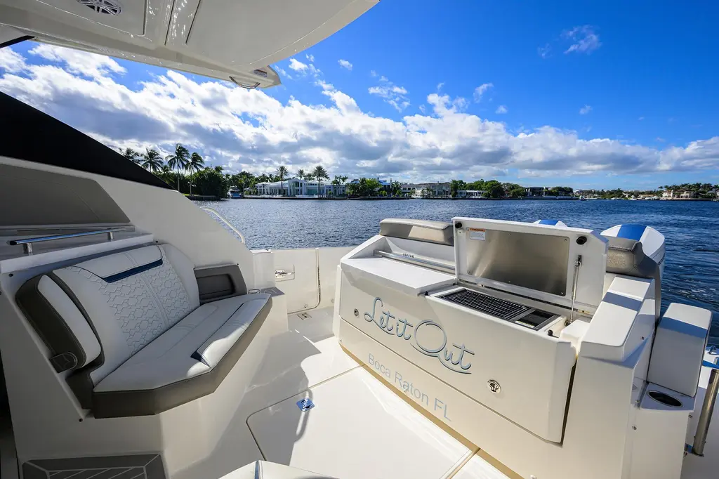 2022 Tiara Yachts 43 LE 2022 Tiara Yachts 43 LE Yacht For Sale in Boca Raton FL 2022 Tiara Yachts 43 LE 2022 Tiara Yachts 43 LE Yacht For Sale in Boca Raton FL
