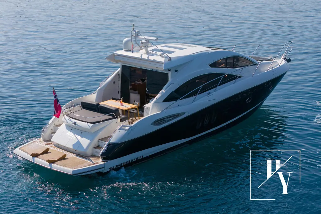 Allimak 2011 Sunseeker Predator 52 Yacht For Sale in Seget Donji Allimak 2011 Sunseeker Predator 52 Yacht For Sale in Seget Donji