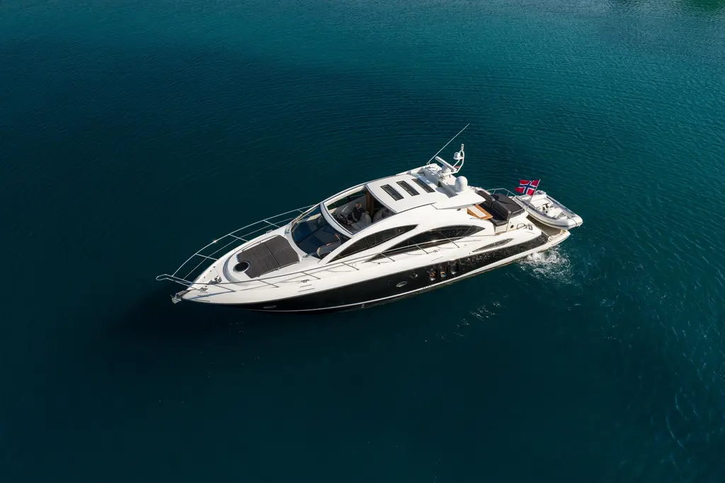 Allimak 2011 Sunseeker Predator 52 Yacht For Sale in Seget Donji Allimak 2011 Sunseeker Predator 52 Yacht For Sale in Seget Donji