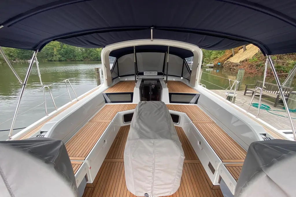 Good to Go 2019 Beneteau Oceanis 51.1 Yacht For Sale in Edgewater MD Good to Go 2019 Beneteau Oceanis 51.1 Yacht For Sale in Edgewater MD