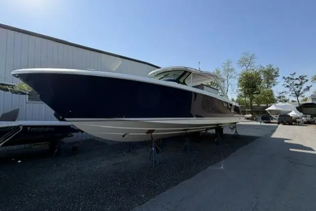 2022 Tiara Yachts 43 LS Yacht For Sale in Annapolis MD 2022 Tiara Yachts 43 LS Yacht For Sale in Annapolis MD