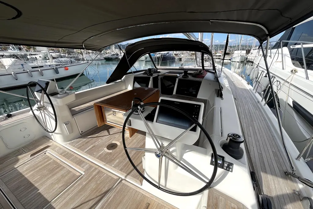 INVICTUS II 2017 Dufour 560 Grand Large Yacht For Sale in La Spezia IT-SP INVICTUS II 2017 Dufour 560 Grand Large Yacht For Sale in La Spezia IT-SP