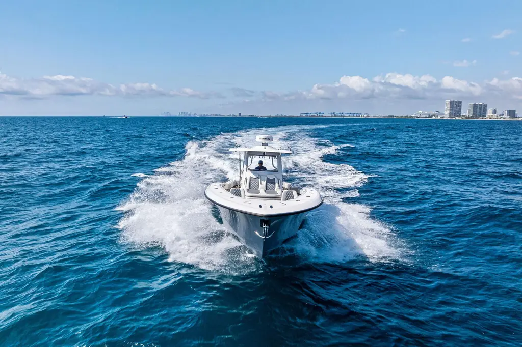 LOONEY TUNE 2024 Invincible 43 Open Fisherman Yacht For Sale in Fort Lauderdale FL LOONEY TUNE 2024 Invincible 43 Open Fisherman Yacht For Sale in Fort Lauderdale FL