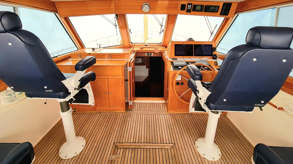 Milly 2004 Grand Banks 49 Eastbay HX Yacht For Sale in Oyster Bay NY Milly 2004 Grand Banks 49 Eastbay HX Yacht For Sale in Oyster Bay NY