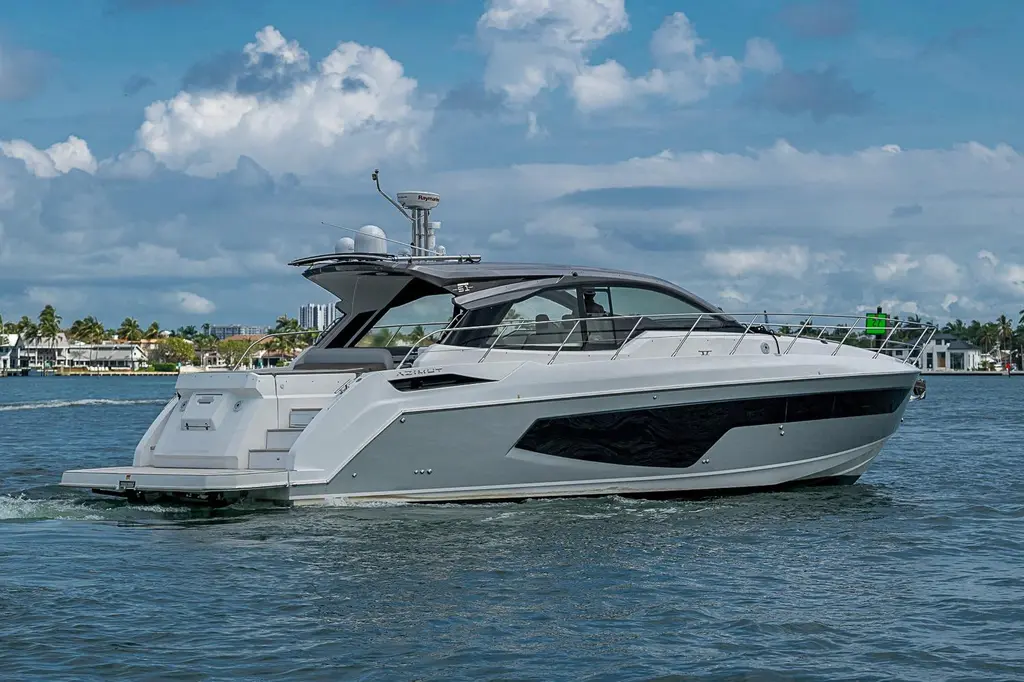 2019 Azimut Atlantis 51 Yacht For Sale in Fort Lauderdale FL 2019 Azimut Atlantis 51 Yacht For Sale in Fort Lauderdale FL