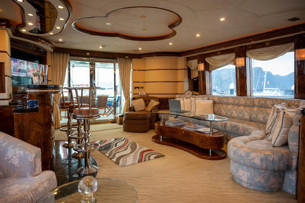 LADY EILEEN II 2007 New Ocean 95 Yacht For Sale in Phuket LADY EILEEN II 2007 New Ocean 95 Yacht For Sale in Phuket
