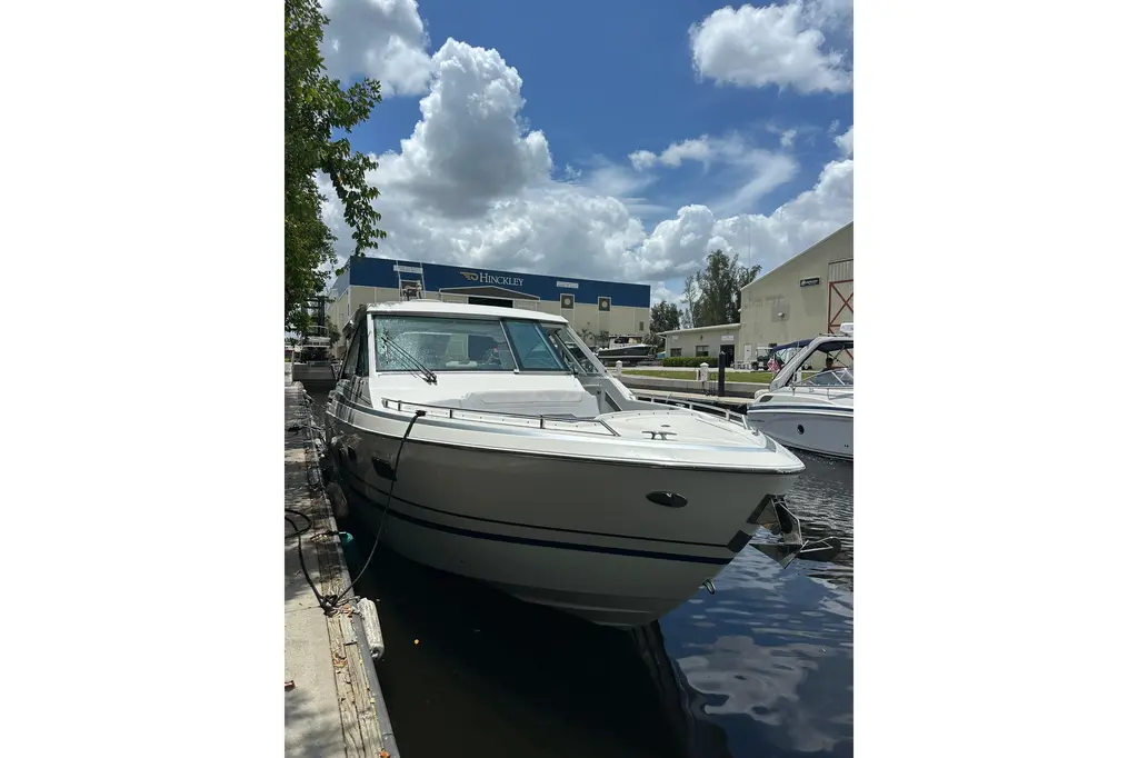 2021 Formula 380 Super Sport Crossover OB Yacht For Sale in Fort Myers FL 2021 Formula 380 Super Sport Crossover OB Yacht For Sale in Fort Myers FL
