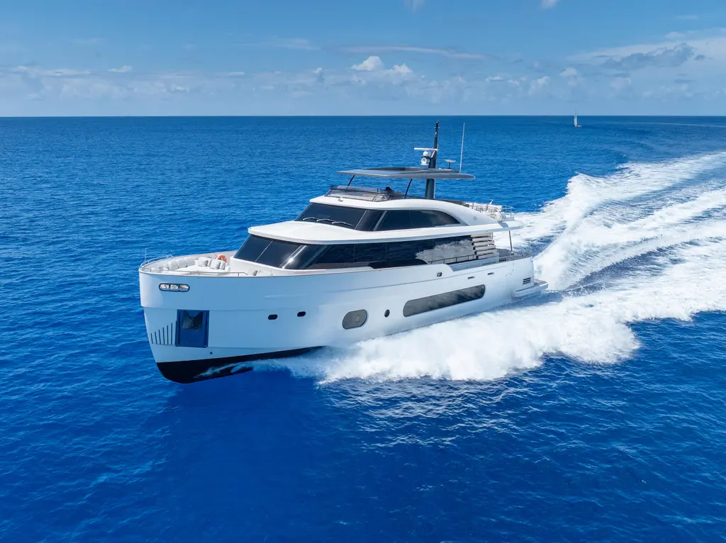 LIFE 2022 Azimut Magellano 25M Yacht For Sale in Miami Beach FL LIFE 2022 Azimut Magellano 25M Yacht For Sale in Miami Beach FL