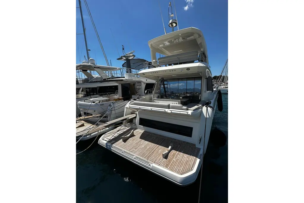 2020 Prestige 590 Yacht For Sale in Split 2020 Prestige 590 Yacht For Sale in Split