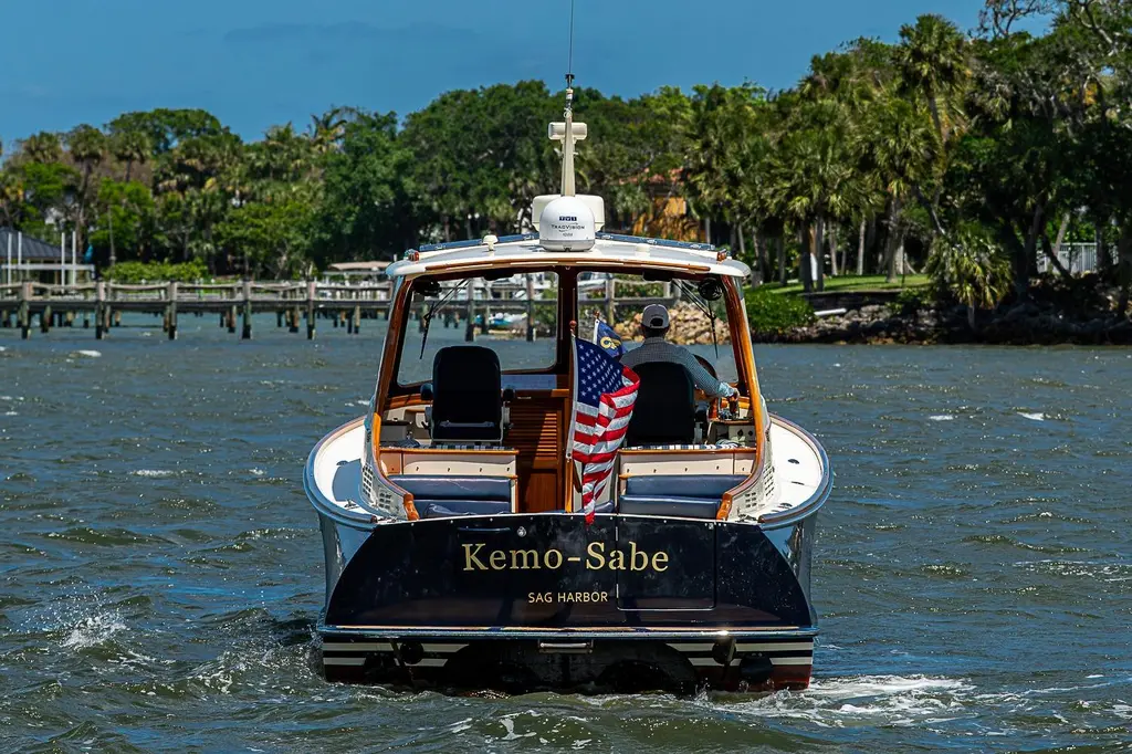 KEMO-SABE 2013 Hinckley Picnic Boat 37 MKIII Yacht For Sale in Stuart FL KEMO-SABE 2013 Hinckley Picnic Boat 37 MKIII Yacht For Sale in Stuart FL
