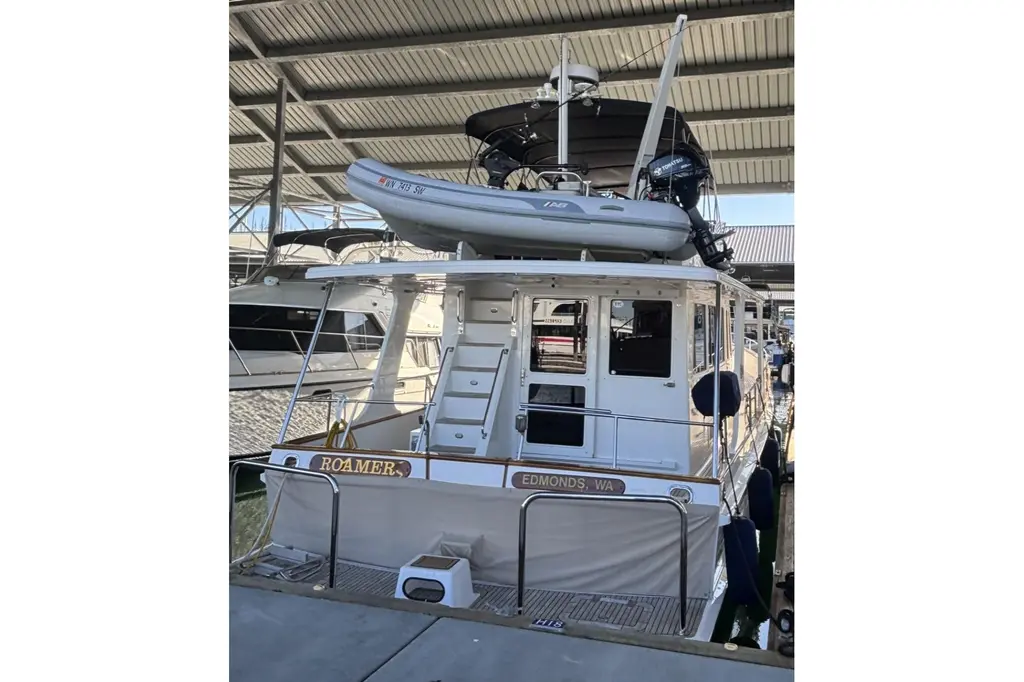 ROAMER 2006 Grand Banks 47 Heritage EU Yacht For Sale in Edmonds WA ROAMER 2006 Grand Banks 47 Heritage EU Yacht For Sale in Edmonds WA