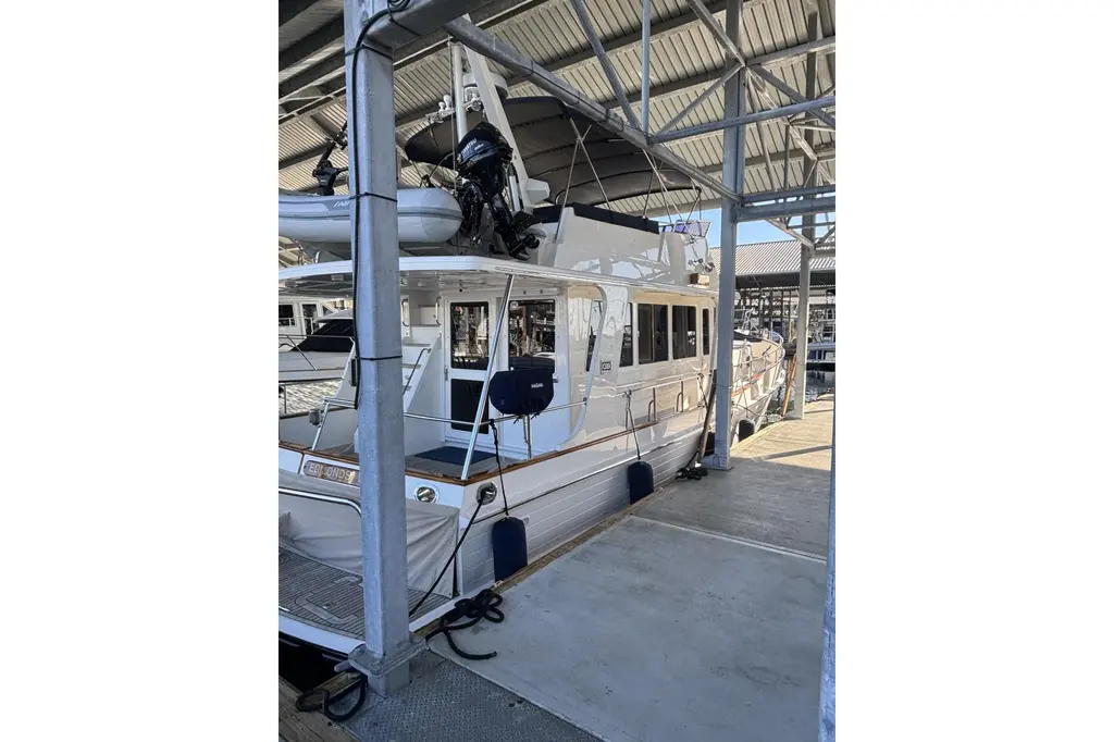 ROAMER 2006 Grand Banks 47 Heritage EU Yacht For Sale in Edmonds WA ROAMER 2006 Grand Banks 47 Heritage EU Yacht For Sale in Edmonds WA