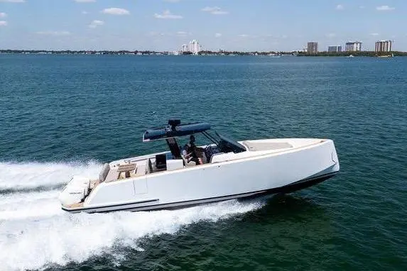  2022 Pardo Yachts 38 Yacht For Sale in Miami Beach FL