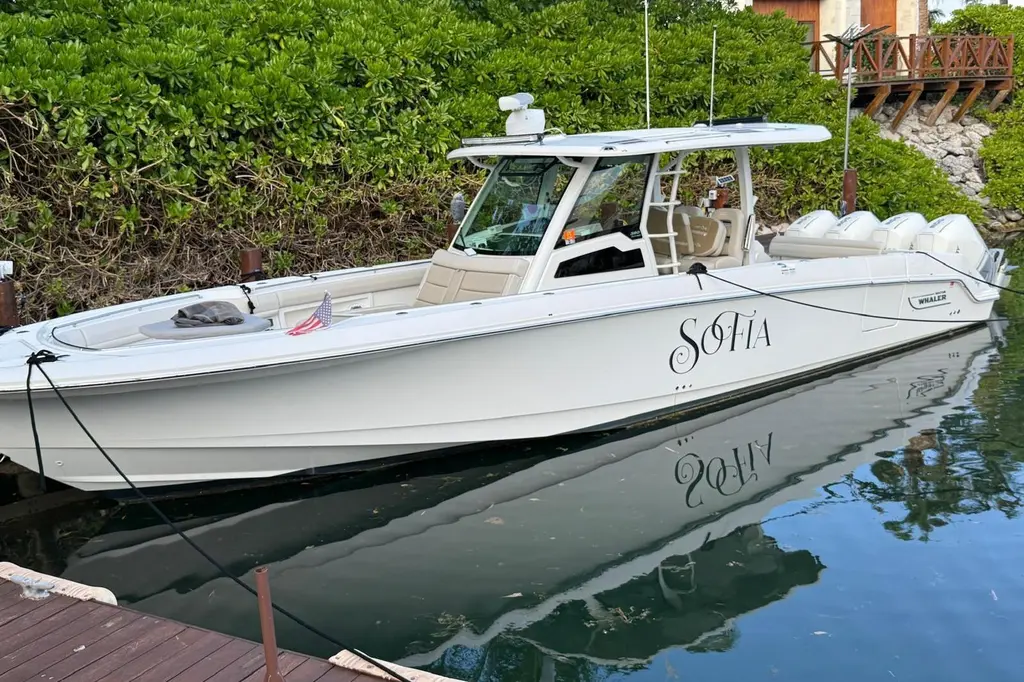 2021 Boston Whaler 380 Outrage Yacht For Sale in Miami FL 2021 Boston Whaler 380 Outrage Yacht For Sale in Miami FL