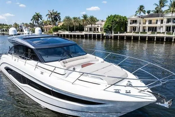 ENDLESS SUMMER 2020 Princess V55 Yacht For Sale in San Juan ENDLESS SUMMER 2020 Princess V55 Yacht For Sale in San Juan