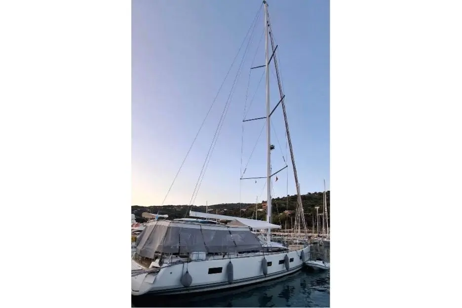 2016 Jeanneau 64 Yacht For Sale in Brindisi IT-BR 2016 Jeanneau 64 Yacht For Sale in Brindisi IT-BR