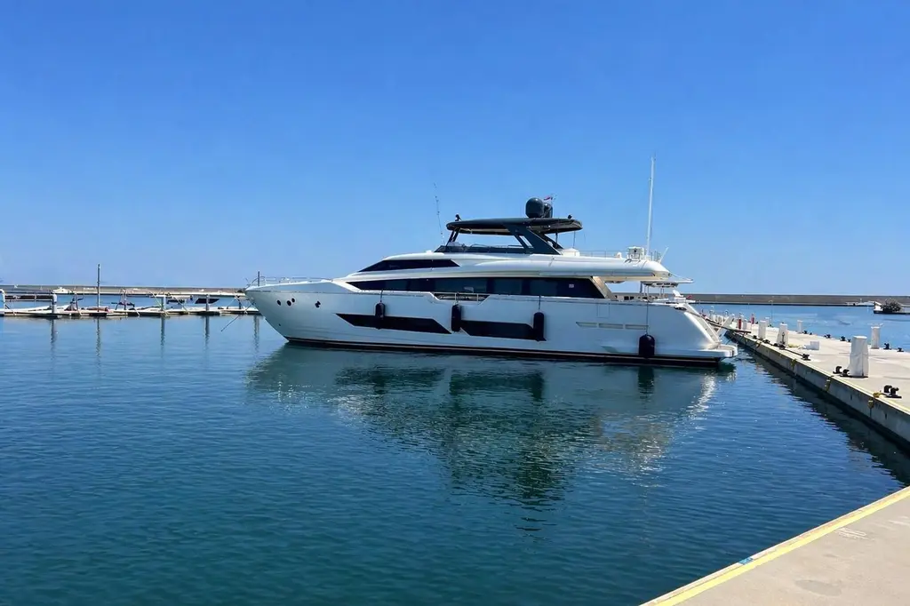 2017 Ferretti Yachts 850 Yacht For Sale in Marmaris 2017 Ferretti Yachts 850 Yacht For Sale in Marmaris