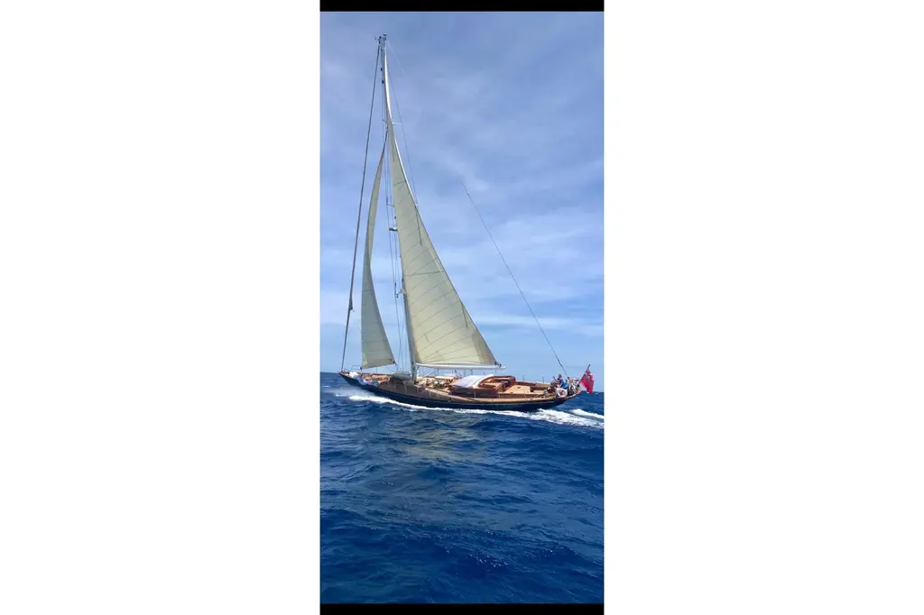 BLALUMAR 2000 Classic Cutter 25M Yacht For Sale in Lanzarote ES-GC BLALUMAR 2000 Classic Cutter 25M Yacht For Sale in Lanzarote ES-GC