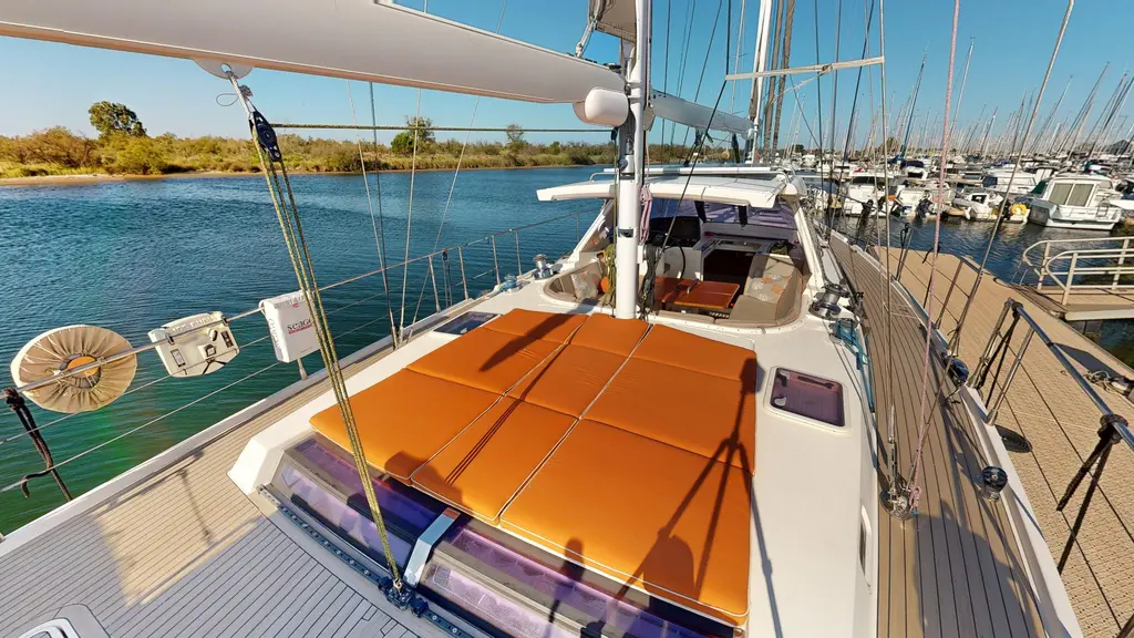 2011 Amel 55 Yacht For Sale in Port-Saint-Louis-du-Rh?ne 13 2011 Amel 55 Yacht For Sale in Port-Saint-Louis-du-Rh?ne 13