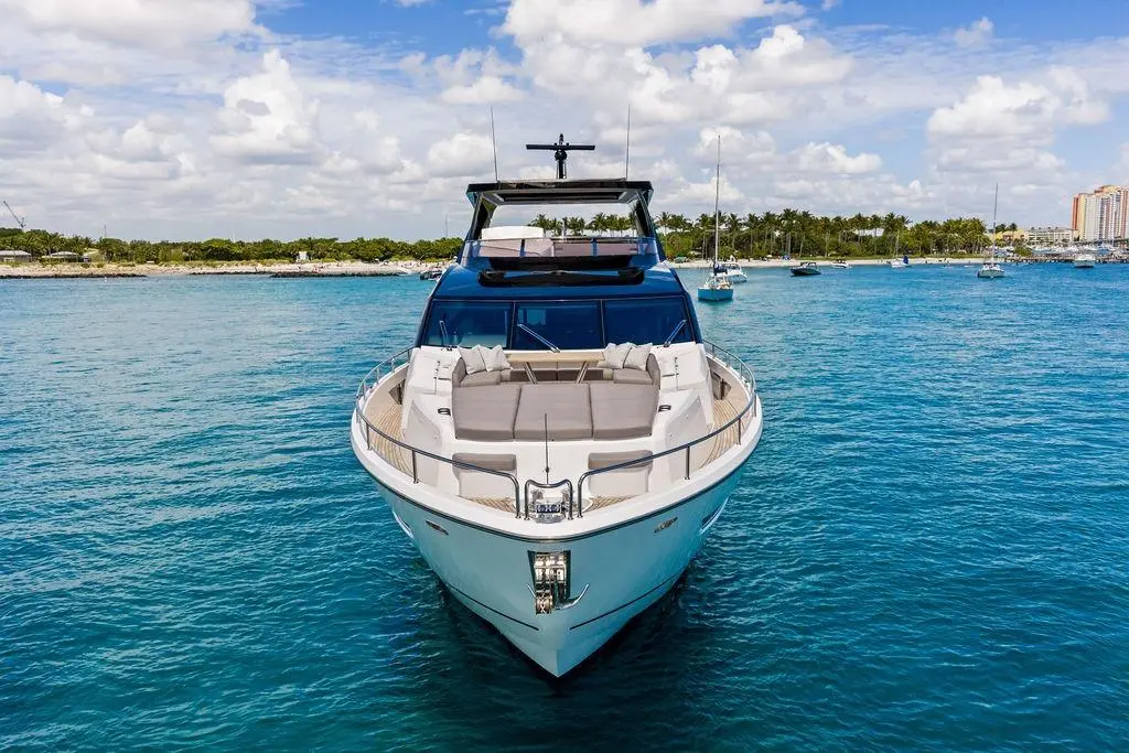 Dolce Far Niente 2026 Sunseeker 88 Yacht Yacht For Sale in Palm Beach FL Dolce Far Niente 2026 Sunseeker 88 Yacht Yacht For Sale in Palm Beach FL