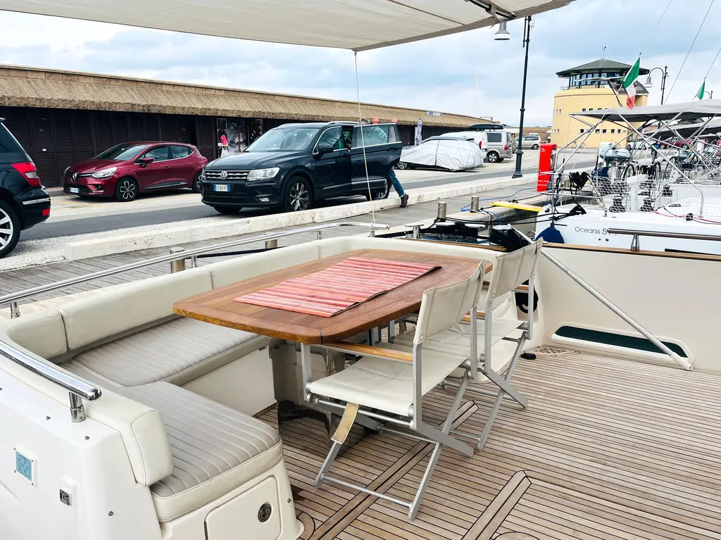 2011 Azimut Magellano 50 Yacht For Sale in Grosseto IT-GR 2011 Azimut Magellano 50 Yacht For Sale in Grosseto IT-GR