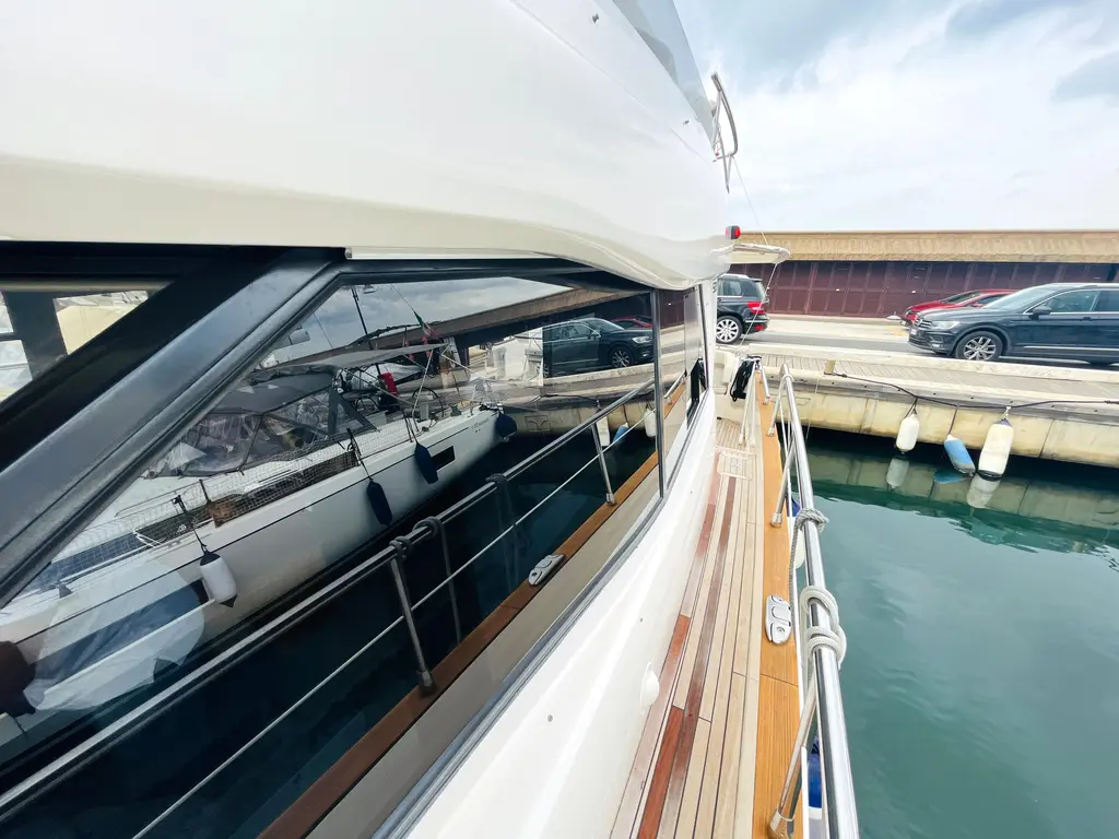2011 Azimut Magellano 50 Yacht For Sale in Grosseto IT-GR 2011 Azimut Magellano 50 Yacht For Sale in Grosseto IT-GR