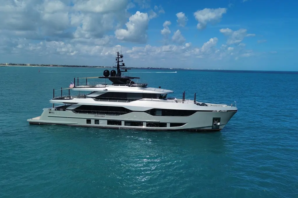 Sir Banyan 2025 Majesty 120 Yacht For Sale in Stuart FL Sir Banyan 2025 Majesty 120 Yacht For Sale in Stuart FL