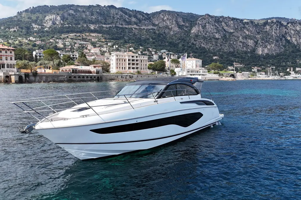 PLAN B 2020 Princess V50 Yacht For Sale in Beaulieu-sur-Mer 