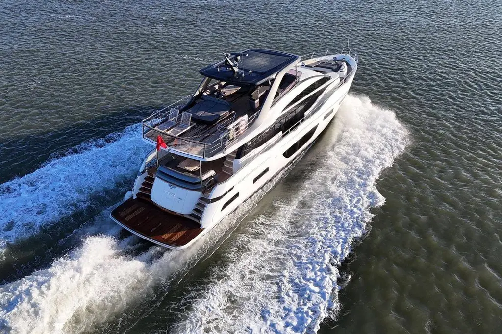 2021 Princess Y85 Yacht For Sale in Wallasea Island E15 2021 Princess Y85 Yacht For Sale in Wallasea Island E15