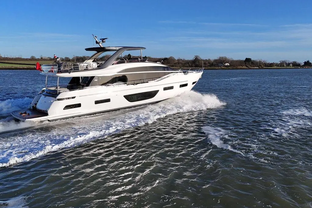 2021 Princess Y85 Yacht For Sale in Wallasea Island E15 2021 Princess Y85 Yacht For Sale in Wallasea Island E15