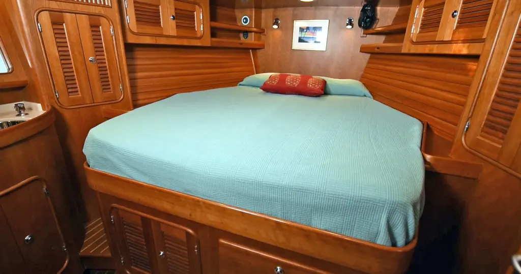SAUCY FOX 2012 Passport Yachts Vista 545 Center Cockpit Yacht For Sale in Warwick RI SAUCY FOX 2012 Passport Yachts Vista 545 Center Cockpit Yacht For Sale in Warwick RI