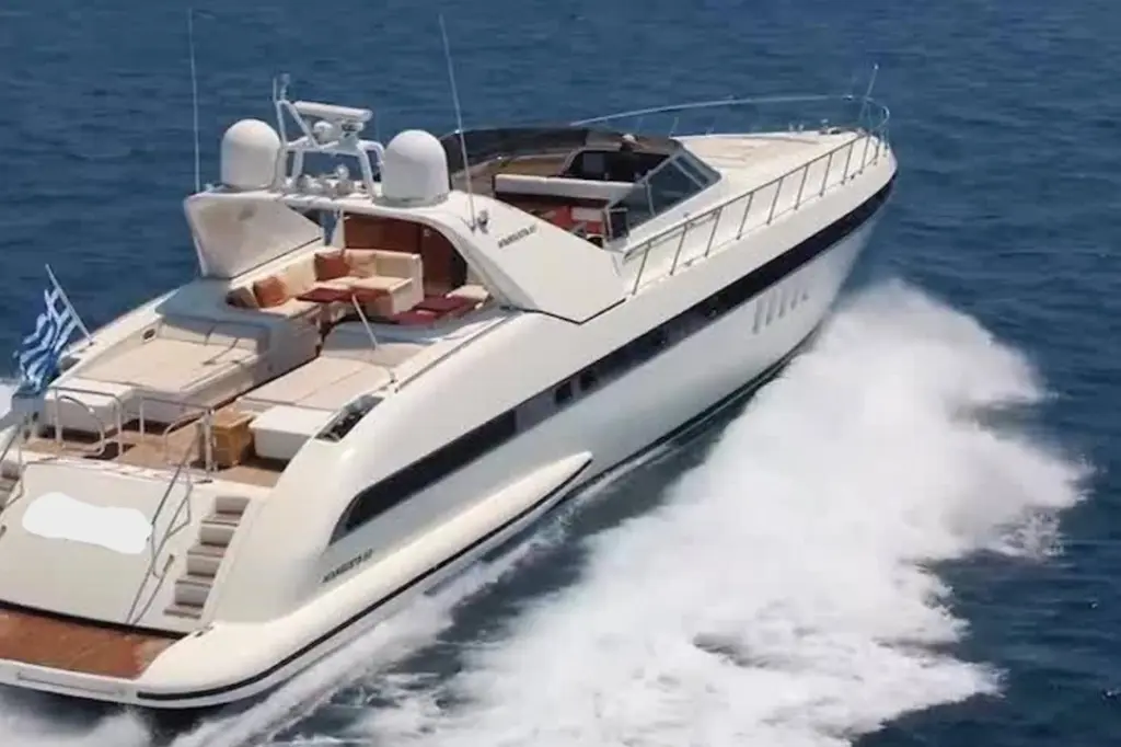 2001 Mangusta 80 Yacht For Sale in Glyfada 2001 Mangusta 80 Yacht For Sale in Glyfada